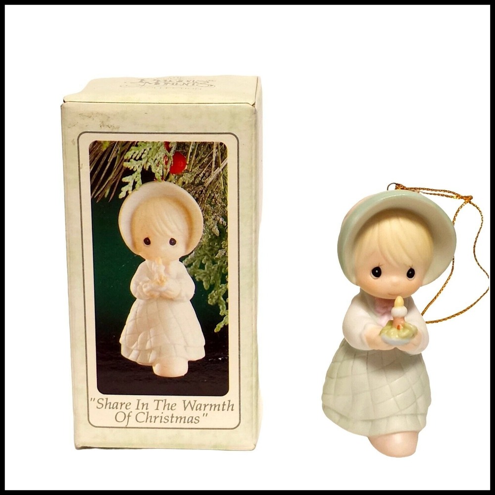 Precious Moments Share In The Warmth Of Christmas 527211 Ornament‎ box
